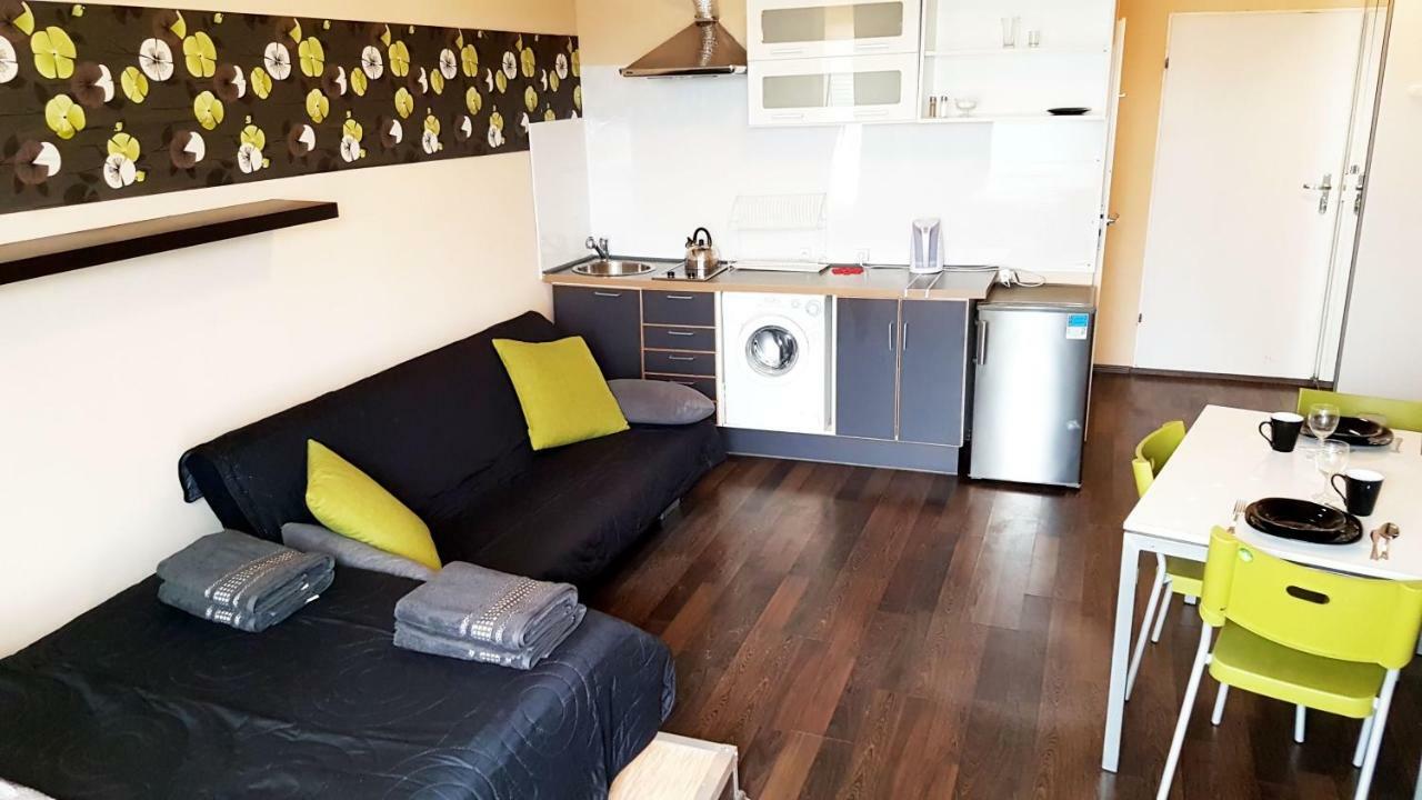 Апартаменты Walk Distance To Mokotow Business Park Варшава Экстерьер фото